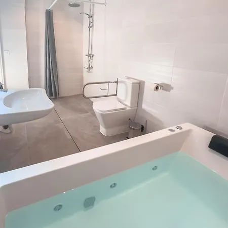 Estudio Con Jacuzzi Privado En Triana Lägenhet Sevilla